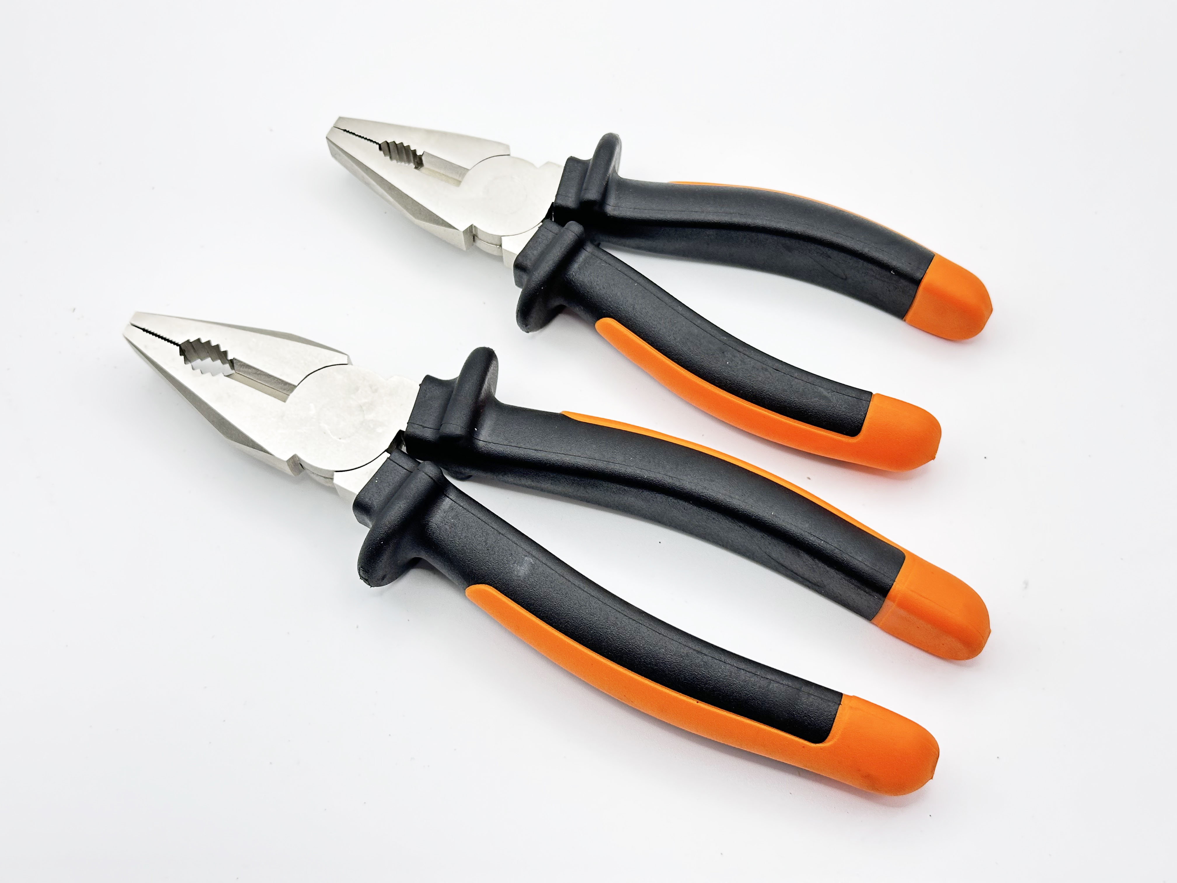 4410 COMBINATION PLIER